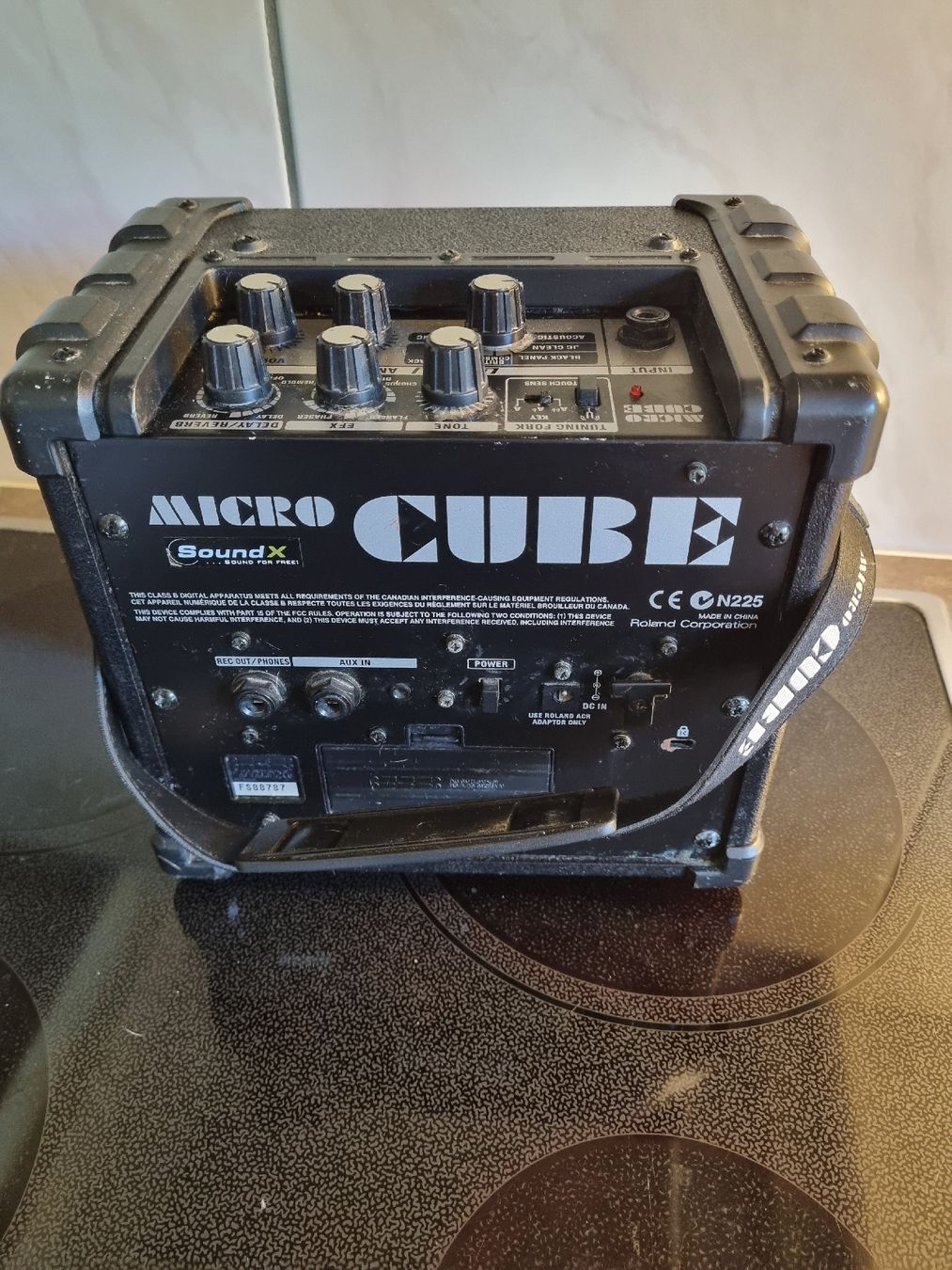 Roland Amplificateurs: Roland Micro Cube Verstärker gebraucht – D'occasion à kölliken par TerryCash 5