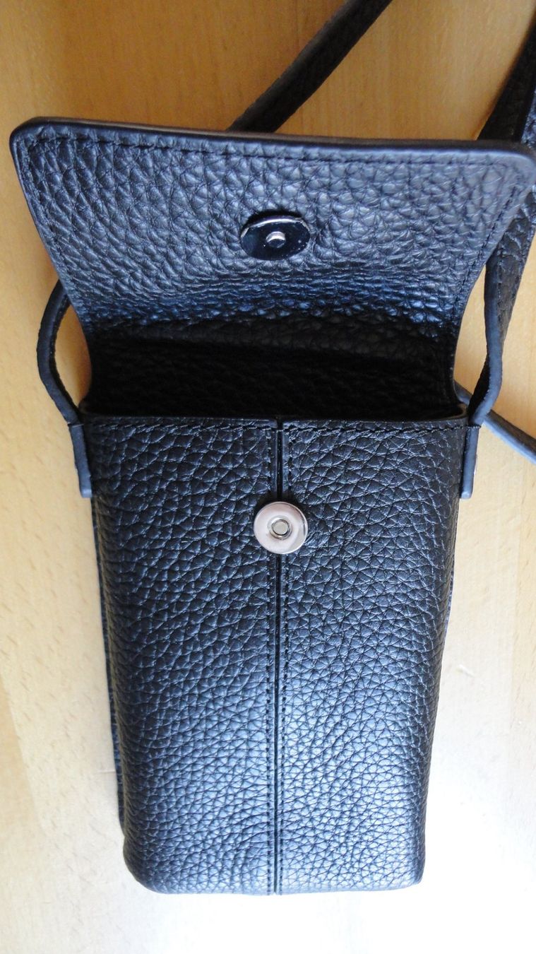 Marc O'Polo Borse: Mar O' Polo Handytasche - Schwarz – Nuovo (secondo la descrizione) da Münchenstein venduto da Calimeroaim 2