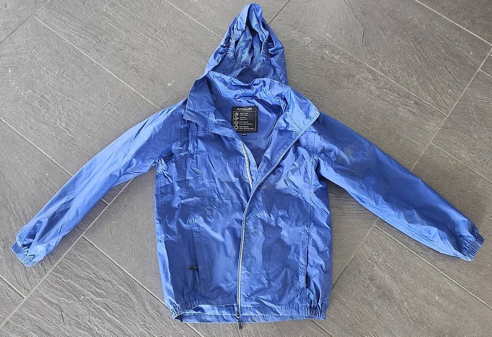 Atrium Regenjacke und Regenhose Gr 146/152 (Gebraucht) in Muri AG