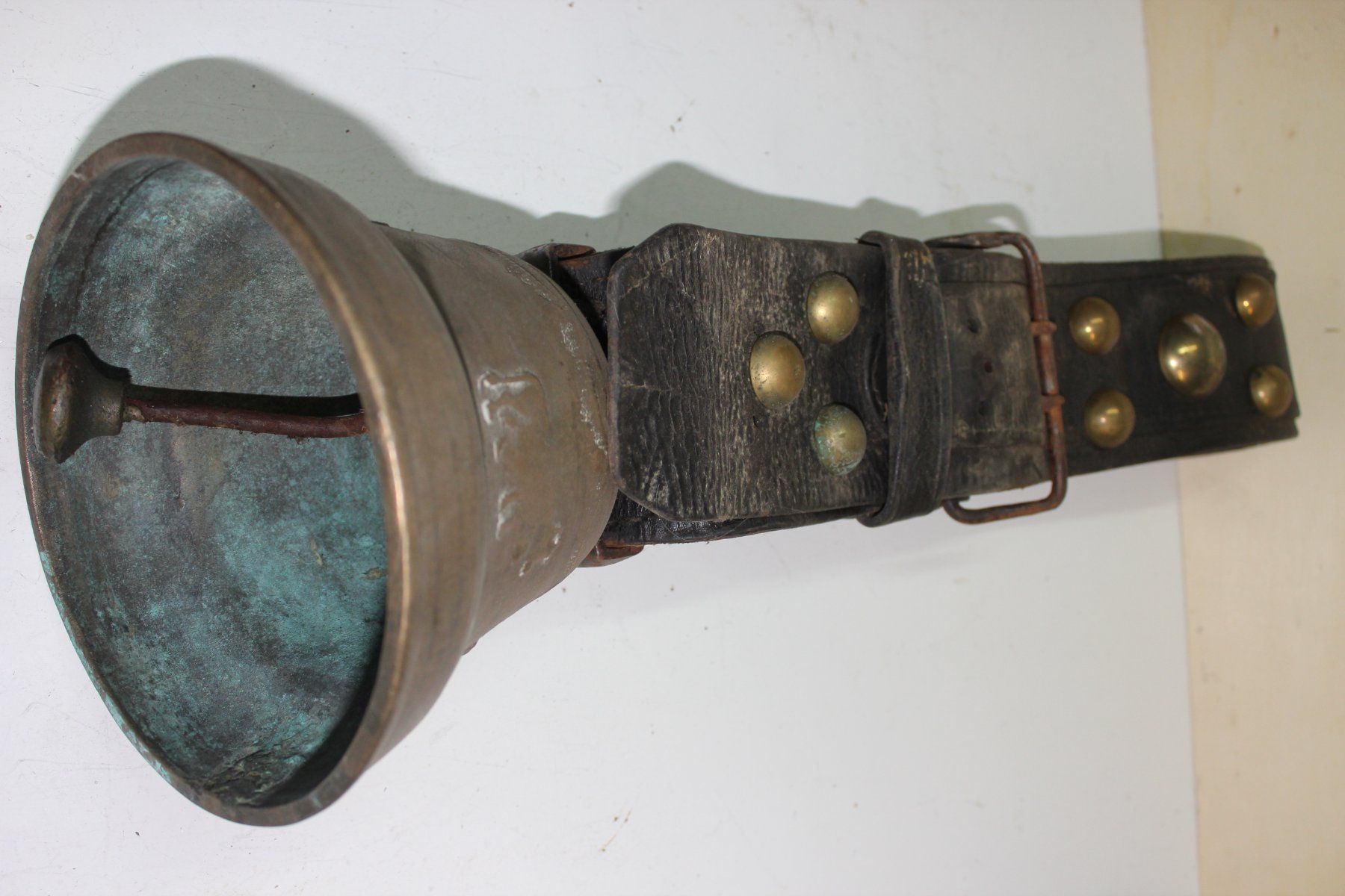 Glocken & Treicheln: Kuhglocke  Bronze – Gebraucht aus Reinach AG von hispo 1