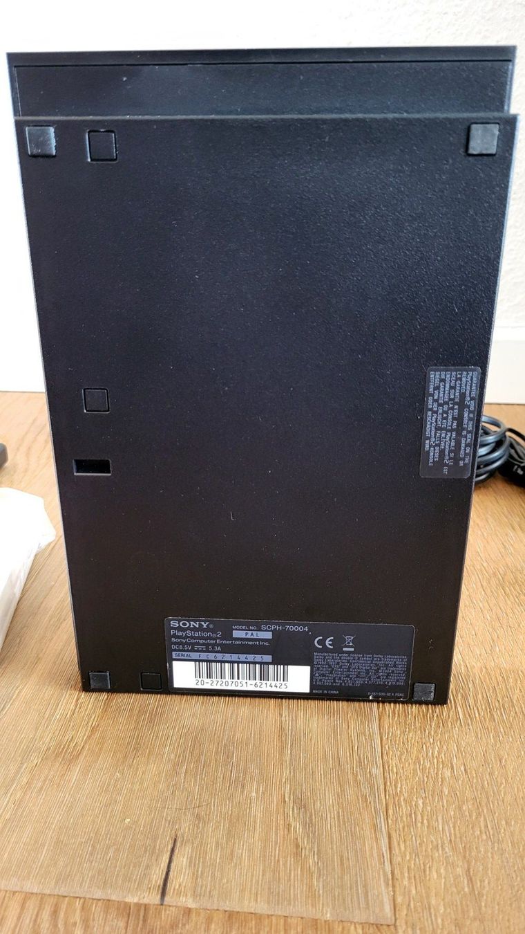 Sony Konsolen: Playstation 2 Slim mit Anleitung Kabel und Controller – Gebraucht aus Münsingen von DigitaleSpielecke 2