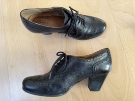 Elegante Pesaro Lederschuhe, Schnürschuhe, Absatzschuhe!