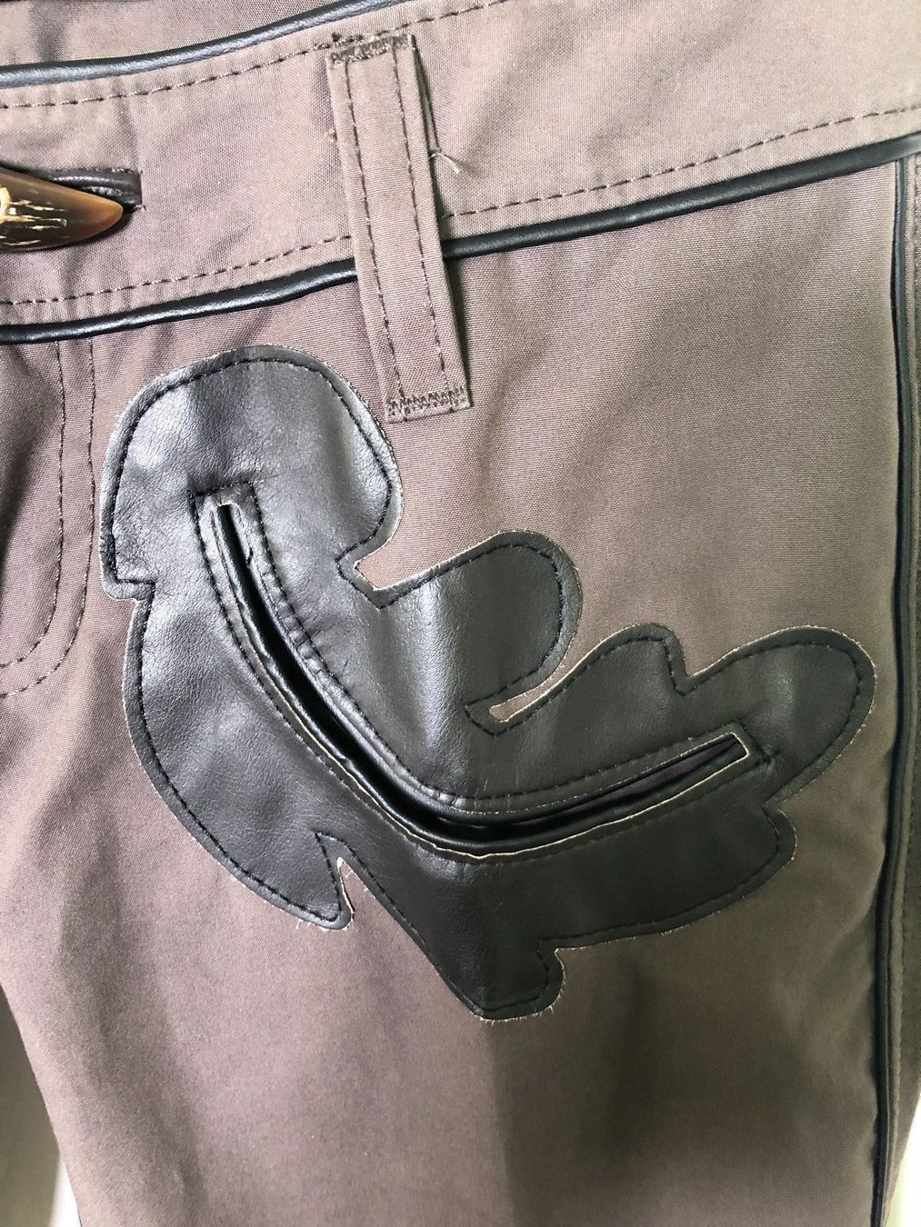 Dsquared2 Pantaloni: Dsquared2 Braune Hose mit Leder 36 neu – Nuovo (secondo la descrizione) da Coppet venduto da Vanessamode 7