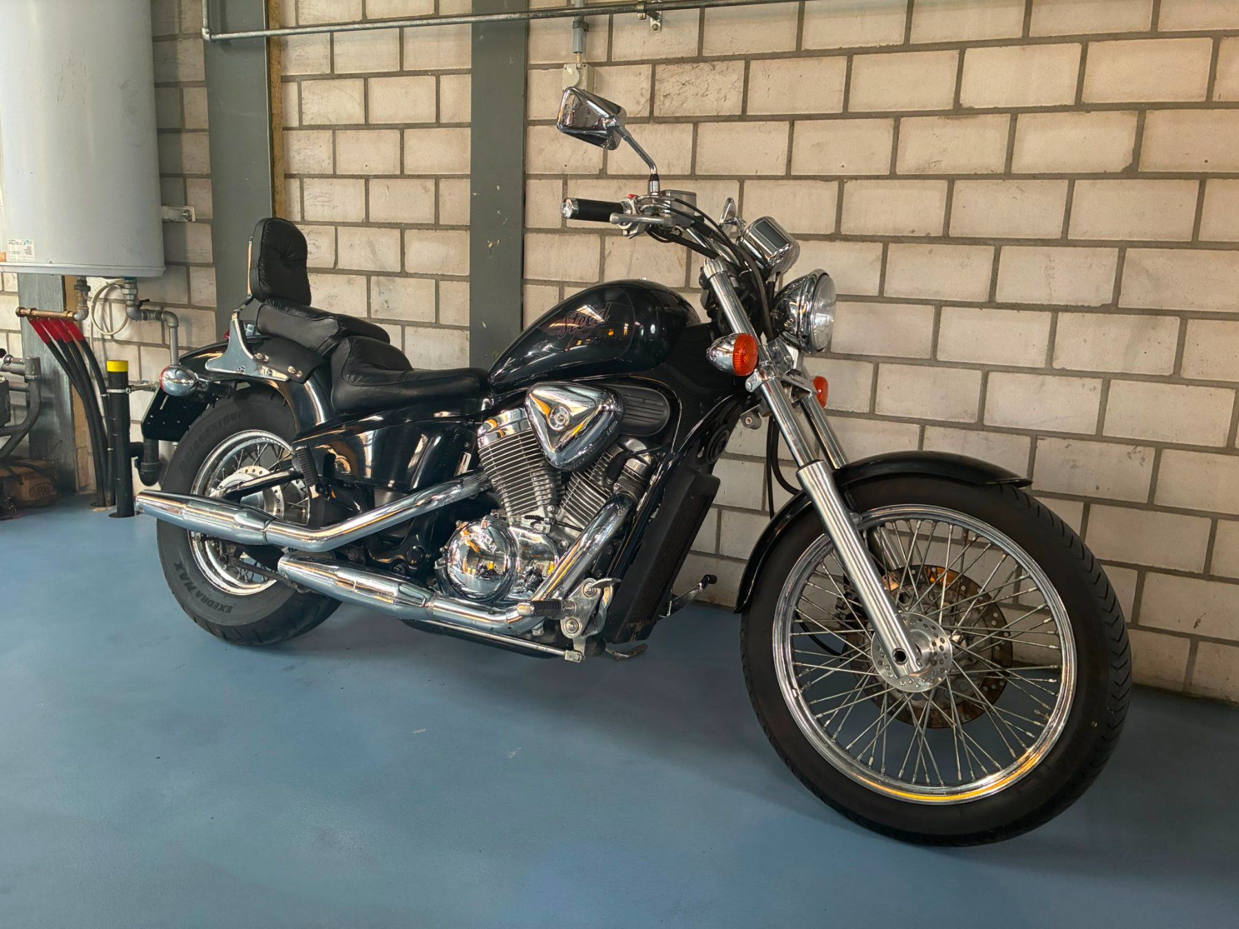 Honda Chopper: Honda NC26 – Usato da Alpnach Dorf venduto da Biker-Lady