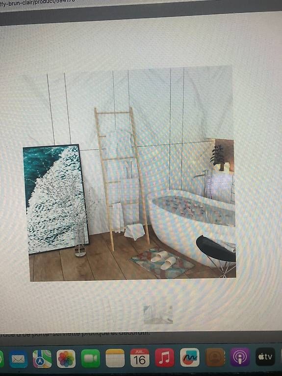Serviettes de bain: Echelle à serviettes pour salles de bains – D'occasion à Le Vaud par mla_88hm