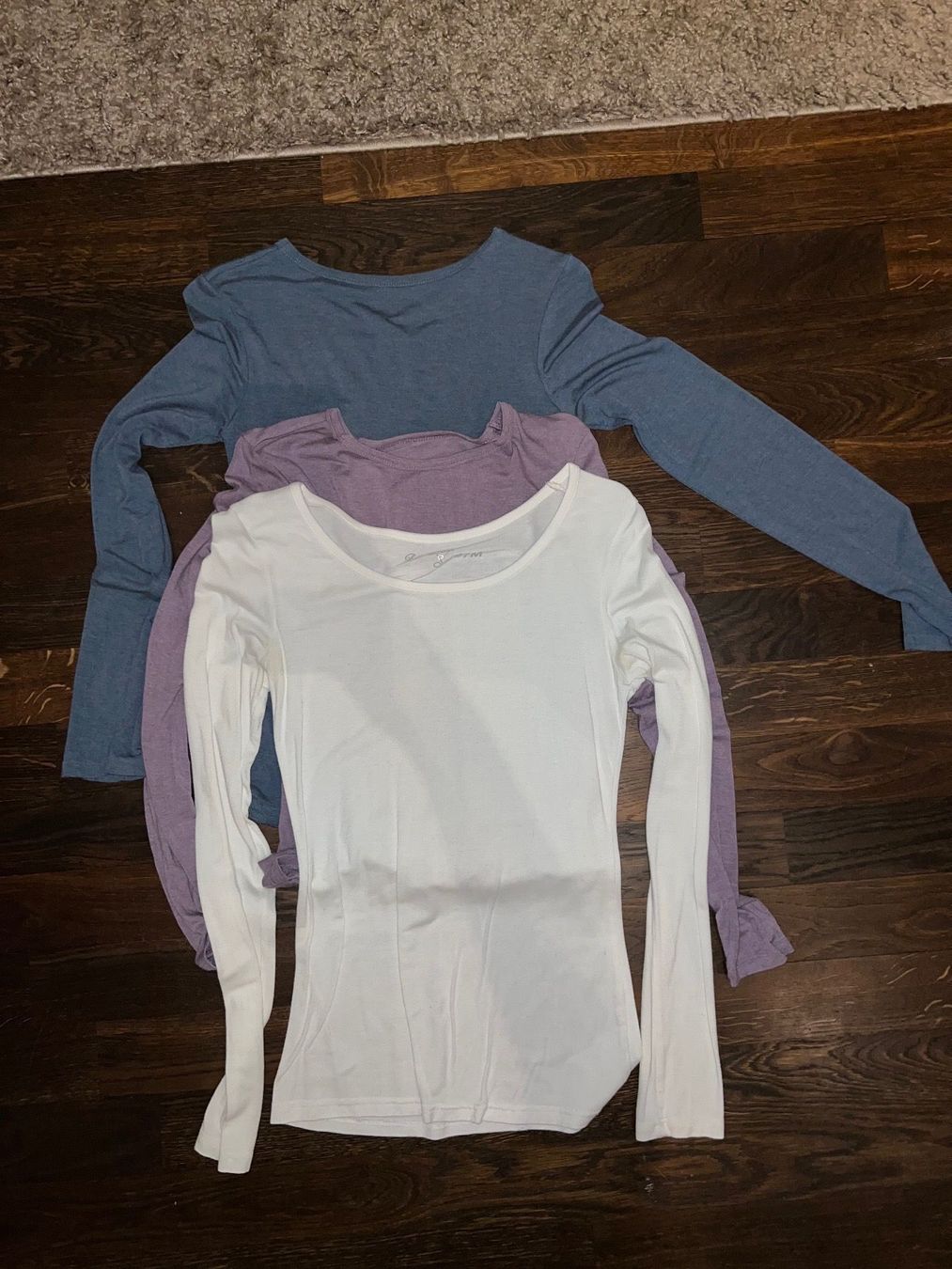 Lotti di vestiti: Dünne Pullover Gr S – Usato da Gattikon venduto da Sunshine4.