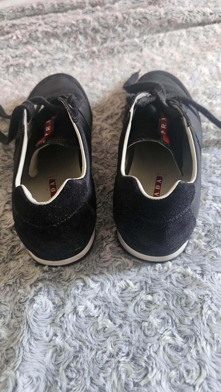 Prada Chaussures hommes: Chaussures Prada taille 42 – D'occasion à Etoy par angi020 7