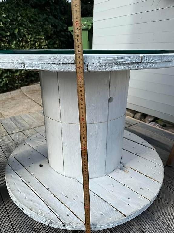 Tische: Gartentisch Rund / Kabeltrommeltisch – Gebraucht aus Stäfa von Mysteria30 3