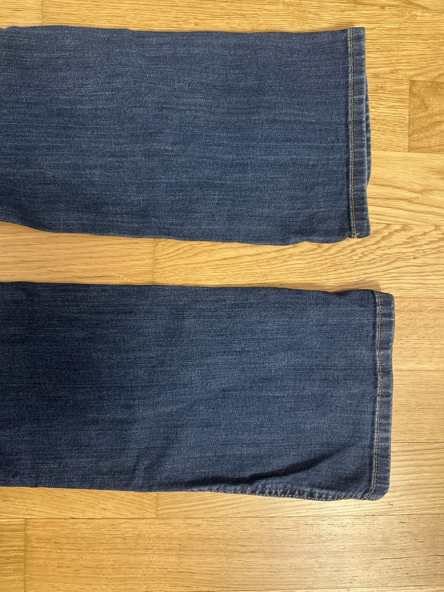 Calvin Klein Jeans: Calvin Klein Jeans, Bootcut / Straight leg – Usato da Neuenegg venduto da kar_smg9 3