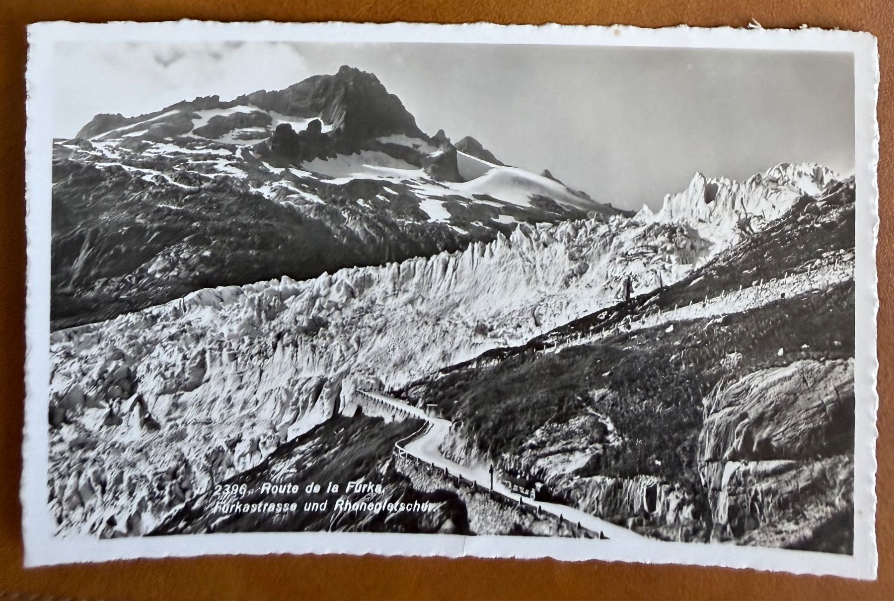 Cartoline postali: Rhonegletscher - Furka Strasse 1940 – Usato da Lutry venduto da Ediego