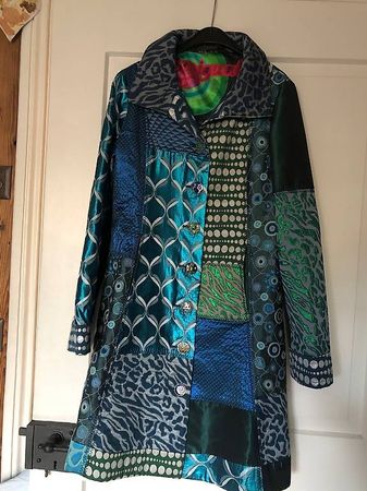 Mantel von Desigual