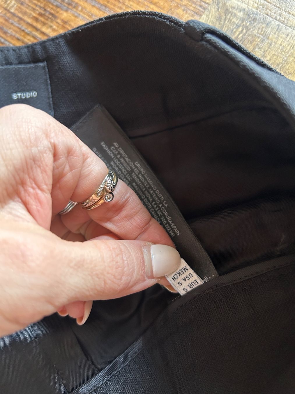 Massimo Dutti Pantaloni: Schwarze Massimo Dutti Studio Culotte - Gr. S – Usato da Illnau venduto da Monkky 4