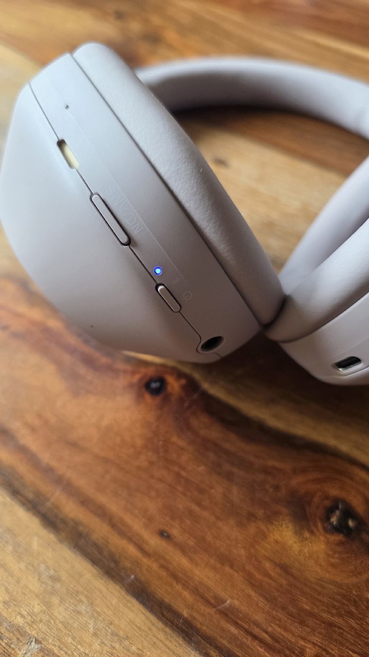 Sony Cuffie: Sony WH-1000XM5 Smokey Pink – Usato da Mettau venduto da eli_k78v 4
