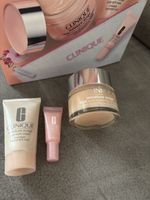 Clinique Moisture Surge Set mit Kosmetiktasche neu