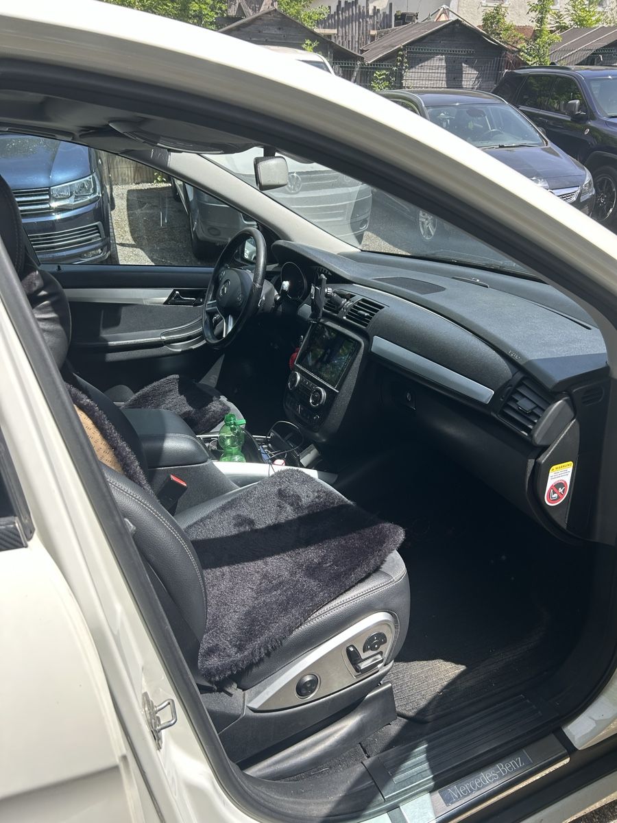Mercedes-Benz Automobili: Mercedes R320 CDI mit Schiebedach  – Difettoso da Gümligen venduto da mdem4 6