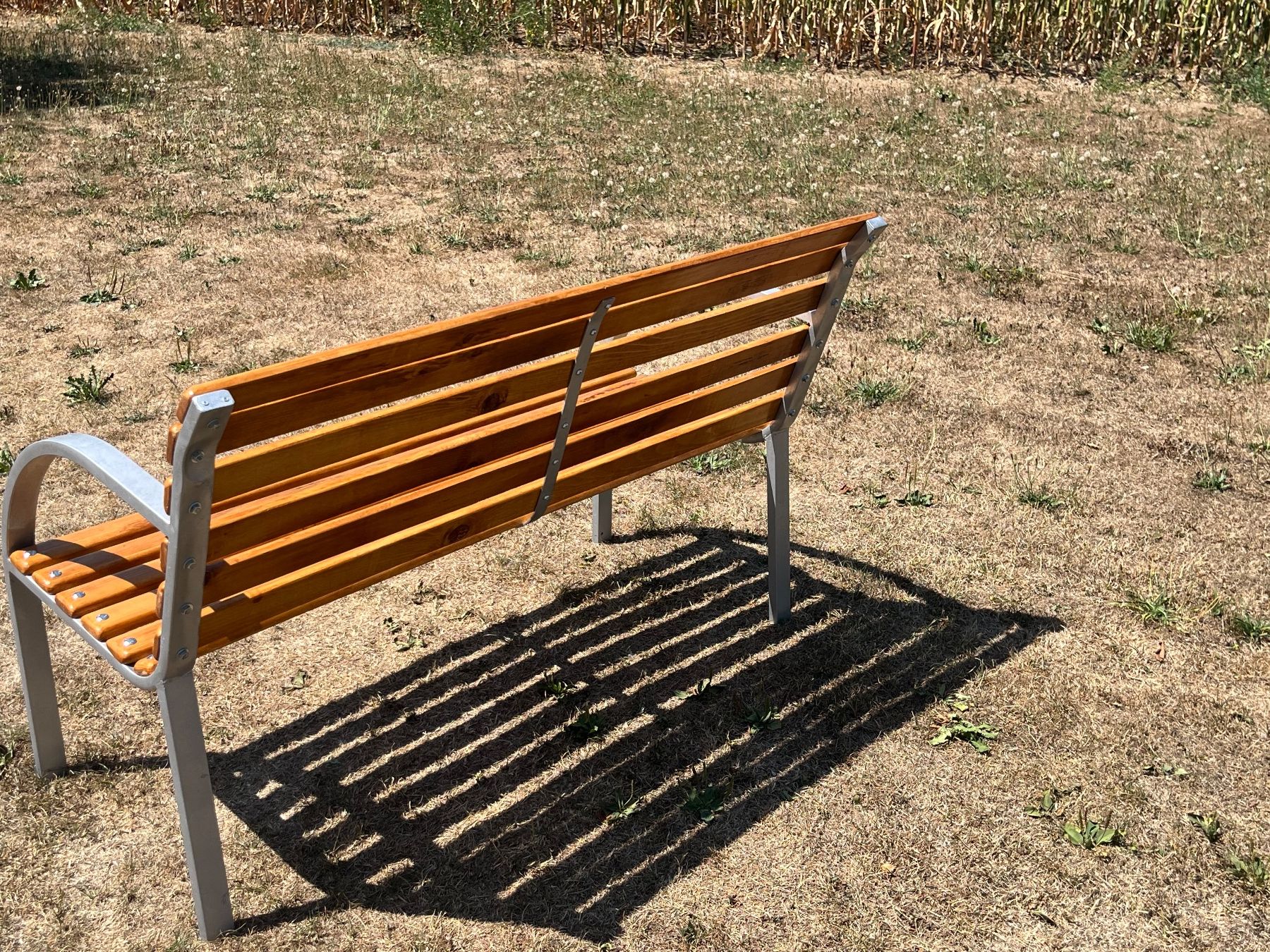 Bancs: Gartenbank Restauriert – D'occasion à Allmendingen b. BE par juair 5