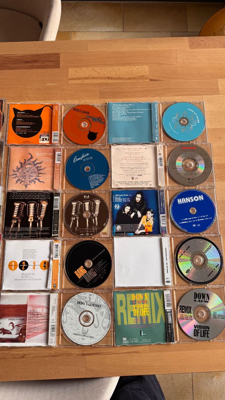 CD: CD Sammlung 25 Maxi Singles 90er 2000er Pop Dance – Usato da Bertschikon Gossau venduto da jreutemann 1