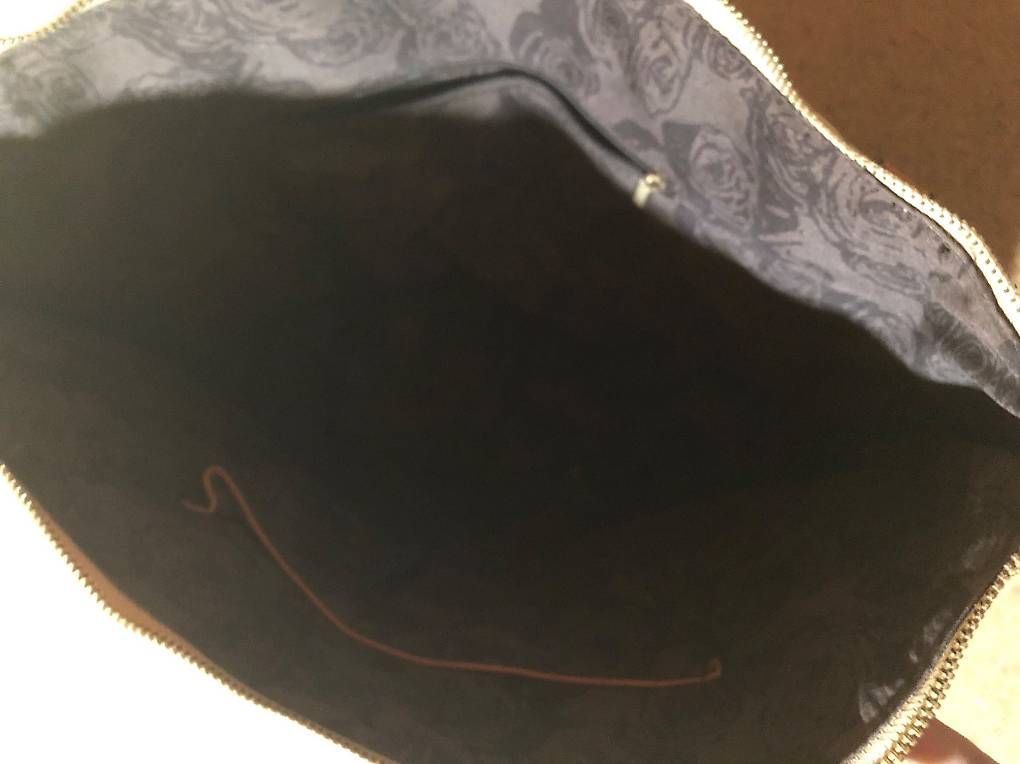 Sacs femmes: Sac en cuir – D'occasion à Riex par sie_ngx9 3
