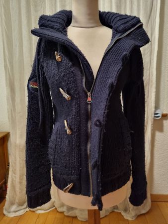 Superdry Strickjacke Damen Gr. S Winter warm blau Kapuze