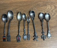Antike Souvenirlöffel-Sammlung.