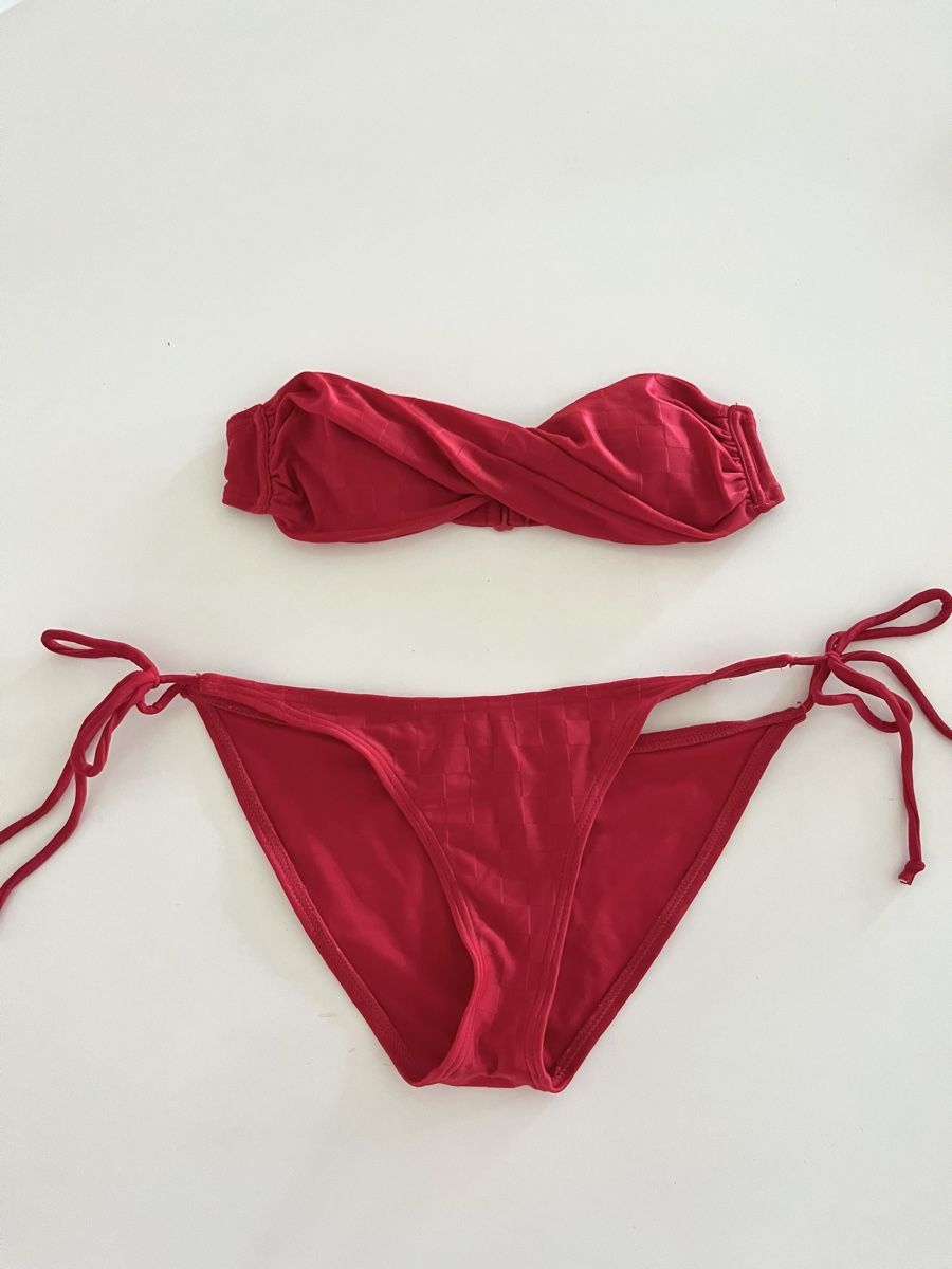 Badekleider & Bikinis: Bikini rot Gr. S – Neu (gemäss Beschreibung) aus Basel von JJ.Elena