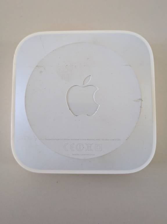 Modems & Router: Apple Airport Express - A1392 – Gebraucht aus Warth von intros 3