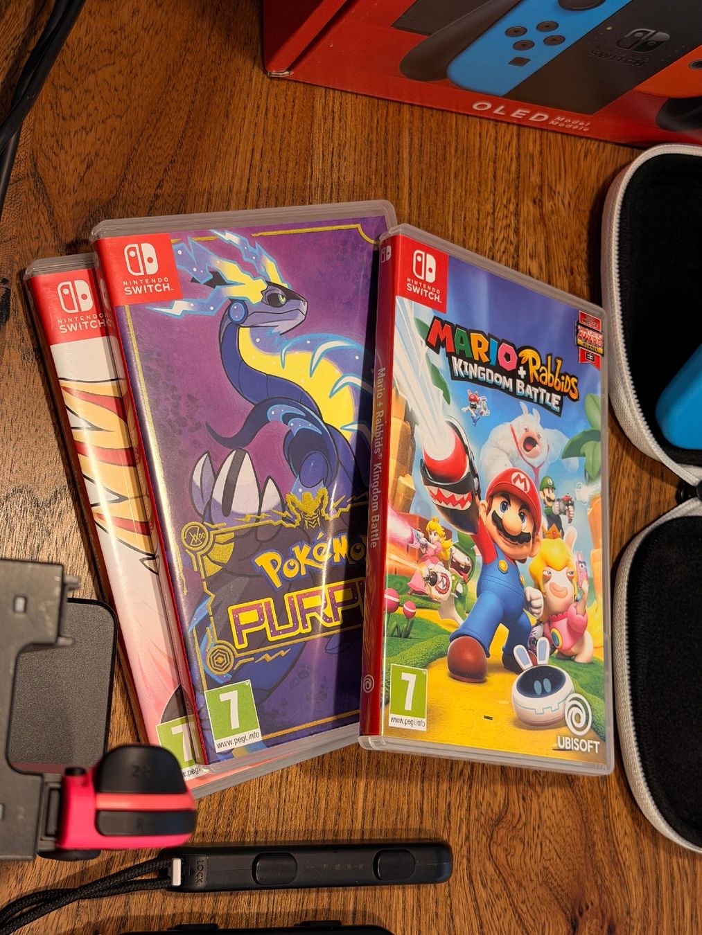 Nintendo Console: Nintendo Switch mit viel Zubehör  – Usato da Luzern venduto da Kaily 3
