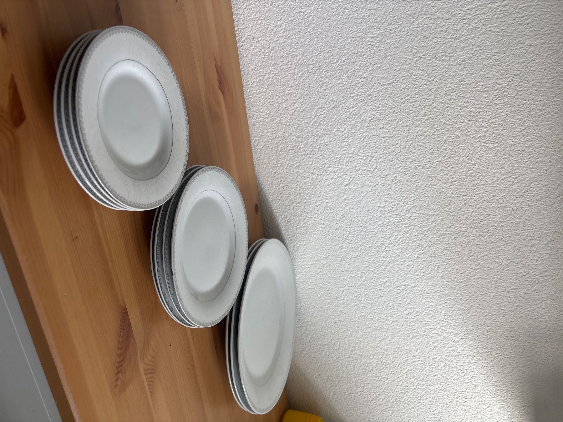 Piatti: Teller Set, Winter Angebot, Fein Steingut, Top Zustand – Usato da Zürich venduto da luxy