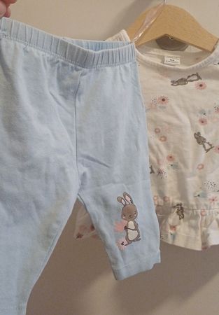 Baby Leggings hellblau mit Hasen Motiv akzeptabel