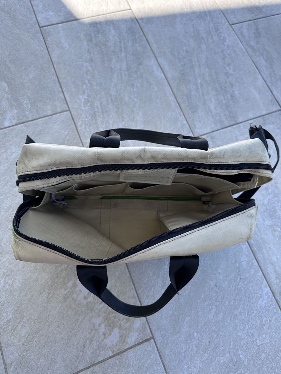 Freitag Taschen: Freitag Messenger Bag/ Laptop Bag – Gebraucht aus Oensingen von emi_hs6g 2