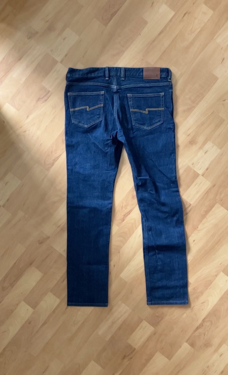 Jeans: Skinny Jeans – Usato da Zürich venduto da el_nota 1