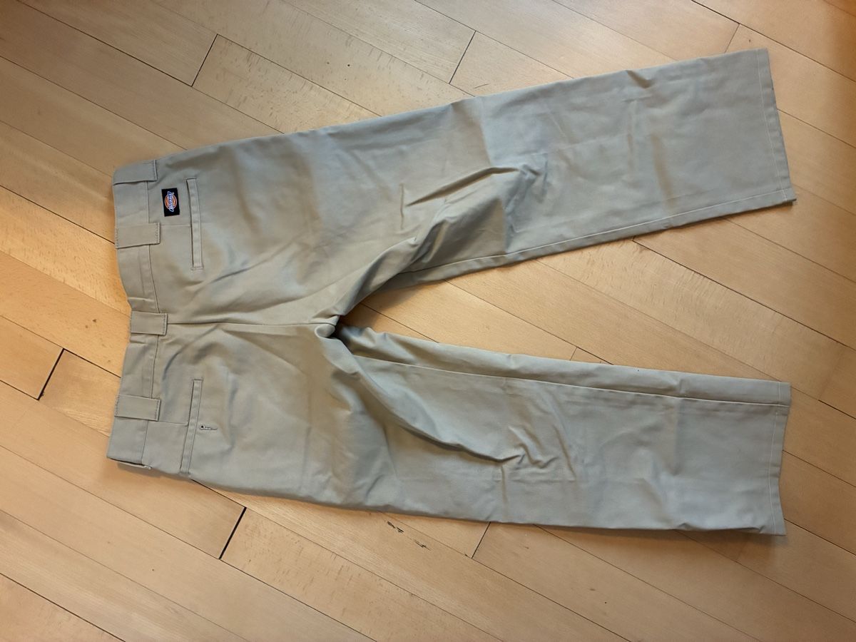 Dickies Hosen: Dickies Hose Kahki – Gebraucht aus Bern von jan_2clv 1