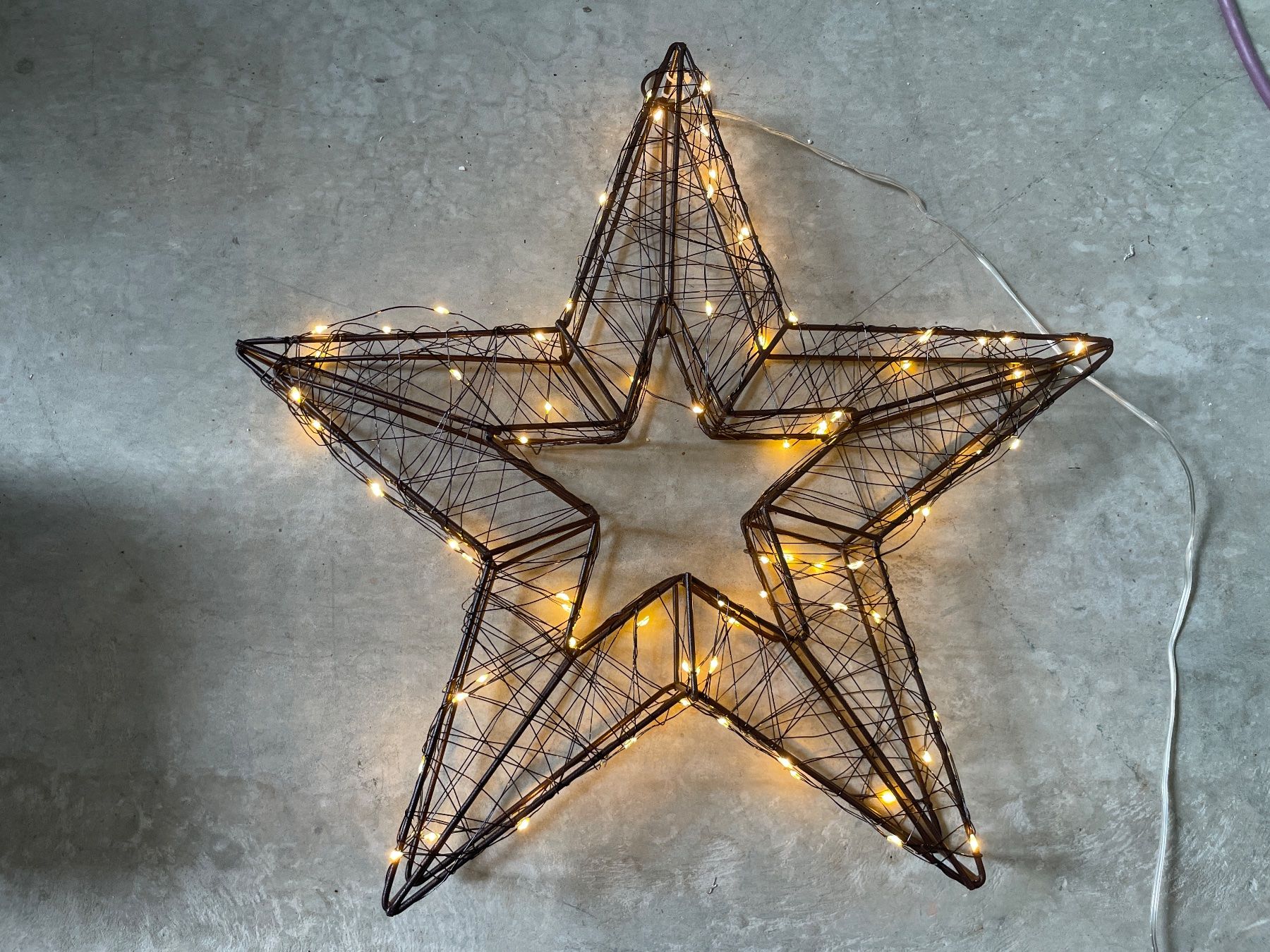 Tutte le decorazioni: Leuchtstern LED – Usato da Waldkirch venduto da SANDRADUBLER