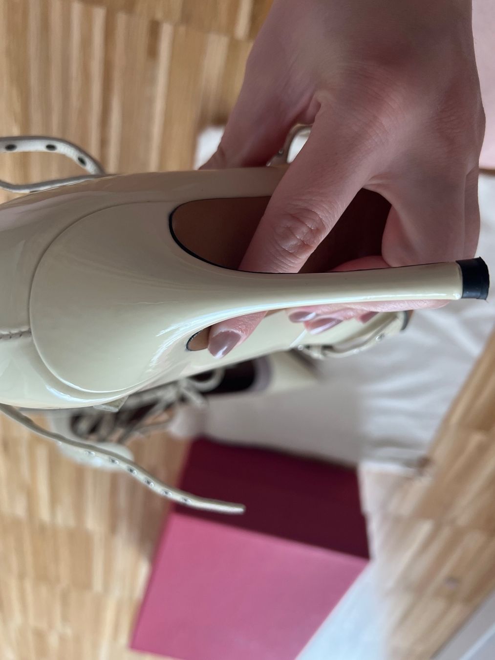 Valentino Scarpe da donna: Valentino Pumps Size 38 – Usato da Aarau venduto da eli_bq7m 1