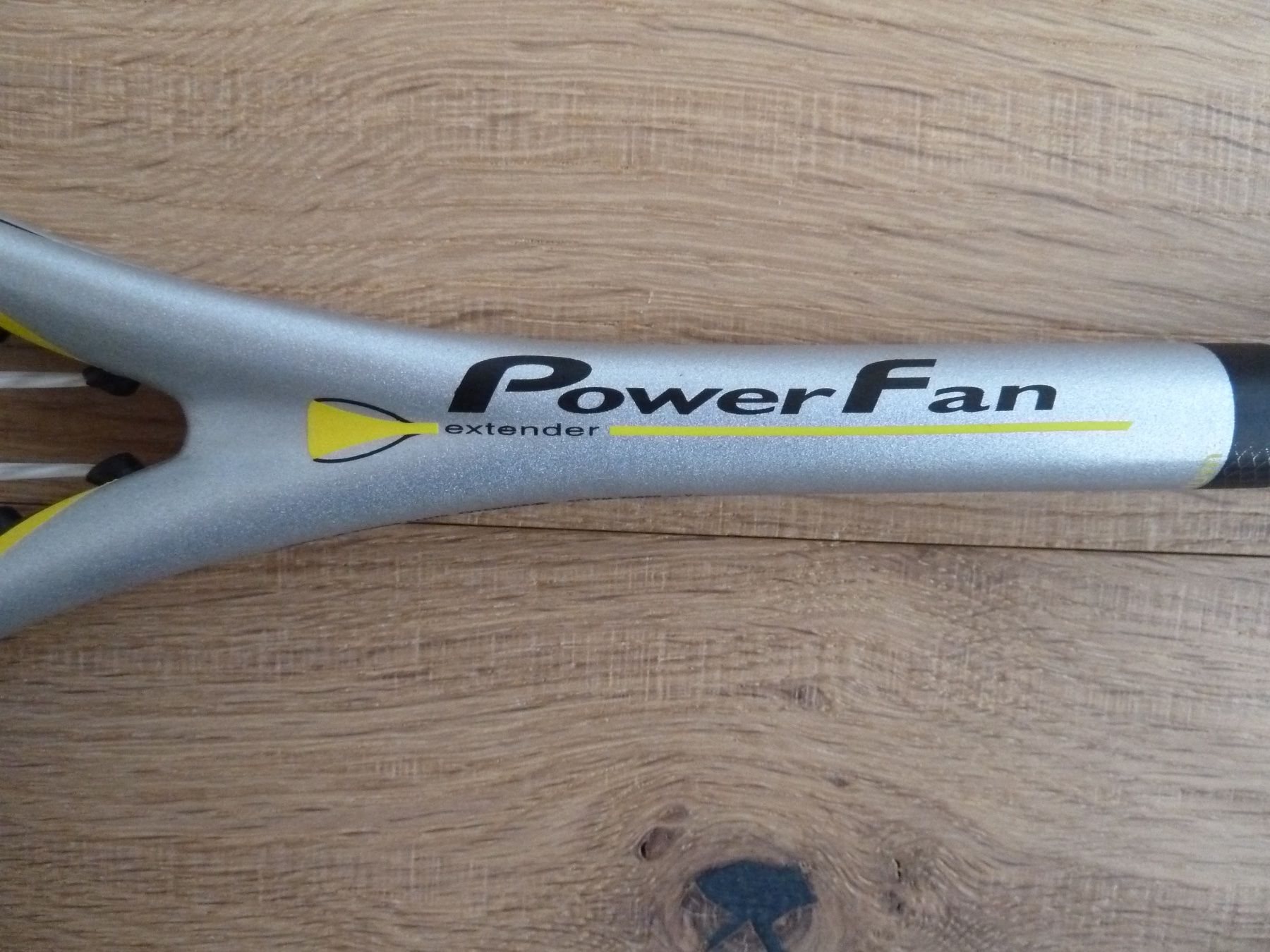 Racchette: Squashschläger Power Fan Extender von Prince Titanium – Usato da Niederscherli venduto da lama8567 7