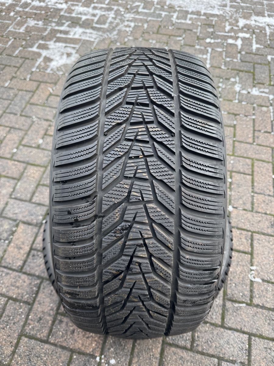 Pneumatici & Ruote complete: 265/40R18 Winterreifen  – Usato da Aristau venduto da 020214 1