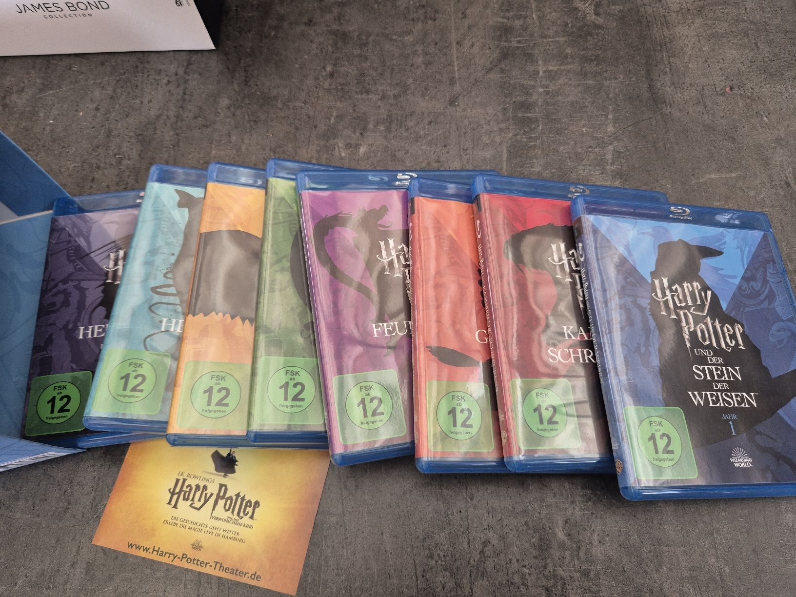 Tutti i DVDs: Harry Potter Complete Collection 8 Filme Blu-ray Box Set – Usato da Zweisimmen venduto da Kleindietwil 1