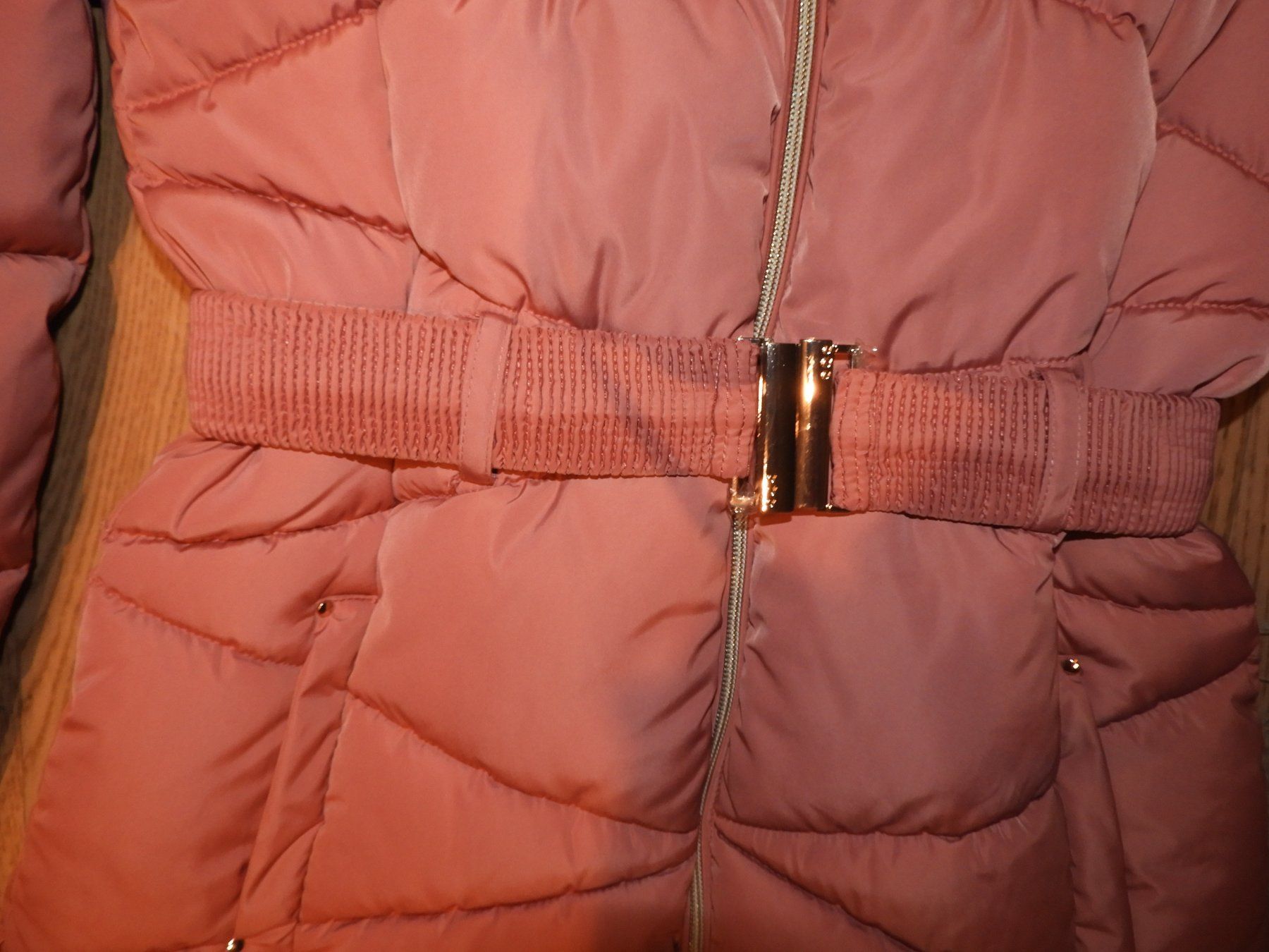 Vestes & Manteaux: Winterjacke Mädchen, Grösse 176 – D'occasion à Hergiswil NW par Noema2006 2