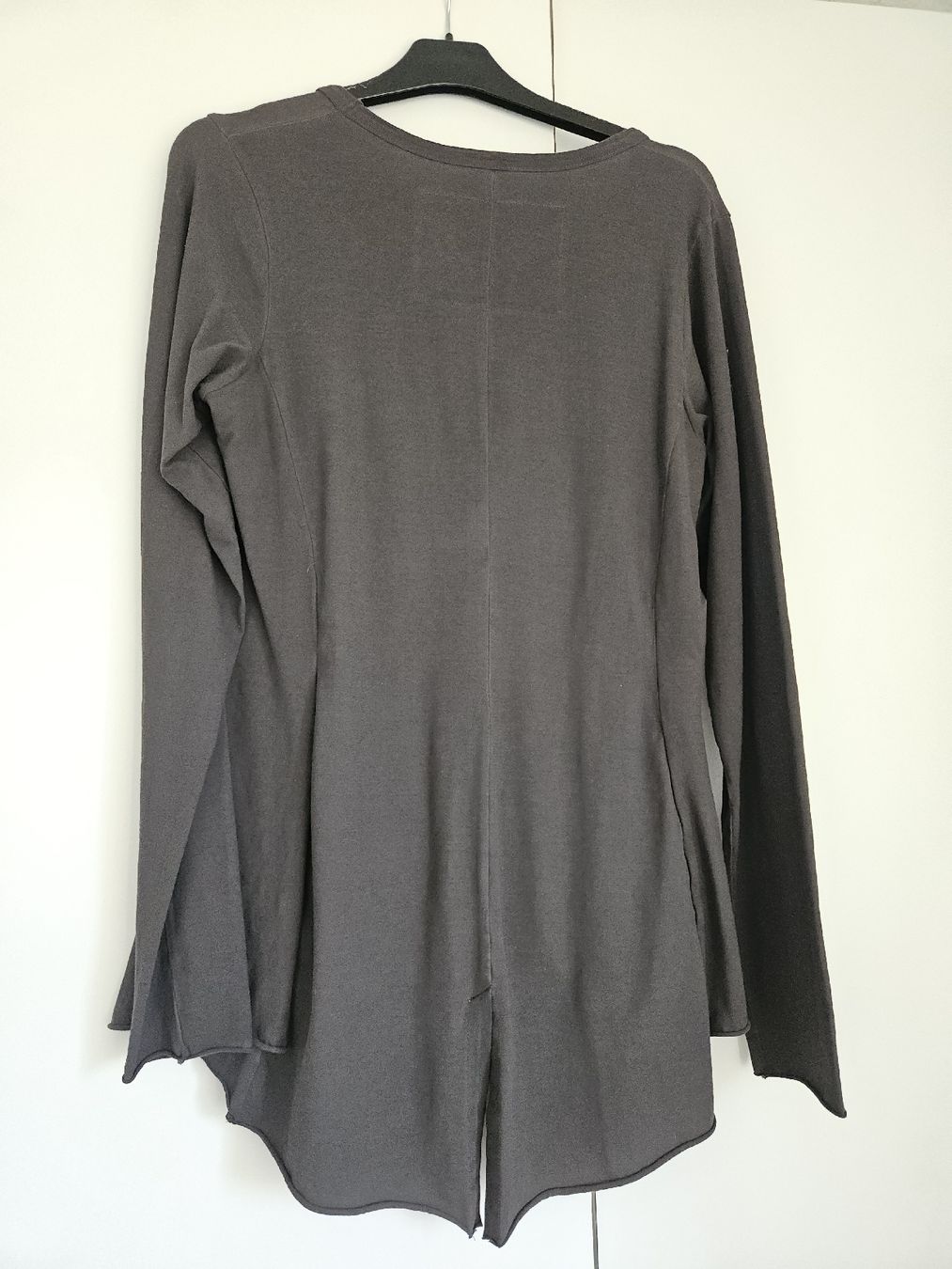 T-shirt: Damen Longsshirt Grösse XL 95% Baumwolle 5% Elastan – Usato da Urdorf venduto da Colina 2