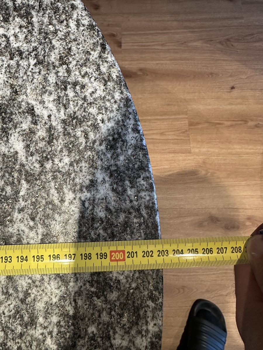 Tavoli: Granit Tisch ausziehbar oval Esstisch – Usato da Grossaffoltern venduto da Doemu14 5