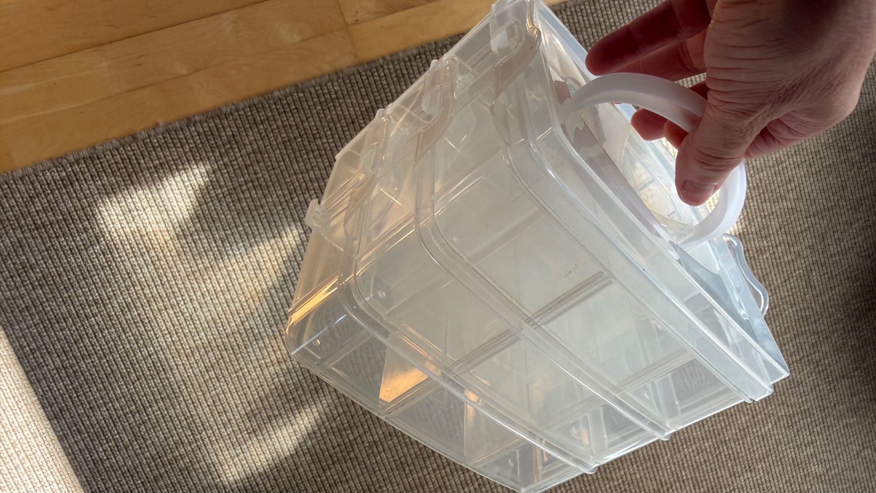 Behälter & Ähnliches: Aufbewahrungsbox transparent mit Griff – Gebraucht aus Birsfelden von Nic21 1