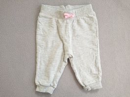 Baby Girl Trainerhose C&A Gr. 62 - Grau