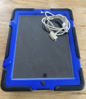 iPad (12.5 GB) mit Schutzhülle und Ladekabel, Top Zustand