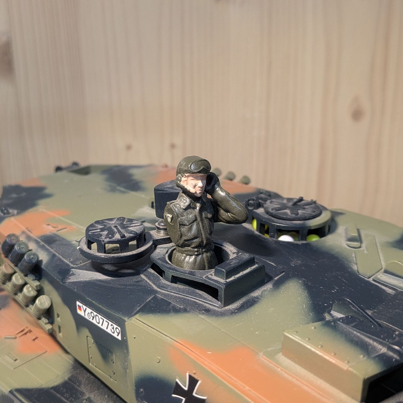 Amewi RC Modellbau: Amewi RC Panzer Leopard 2 KFOR – Gebraucht aus Wädenswil von aficionados 1