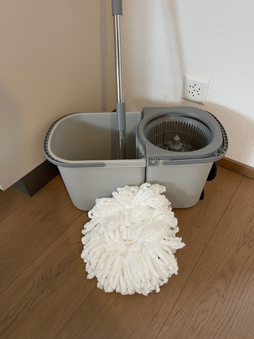 Altro in Apparecchi per la pulizia: Wischmop Set neuwertig – Nuovo (secondo la descrizione) da Naters venduto da tob_6x2m 1