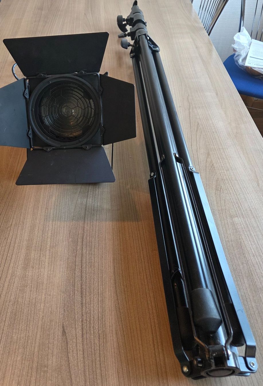 Phares: Theater-Scheinwerfer "Strand" 650 W – D'occasion à Unterseen par fratello2 3