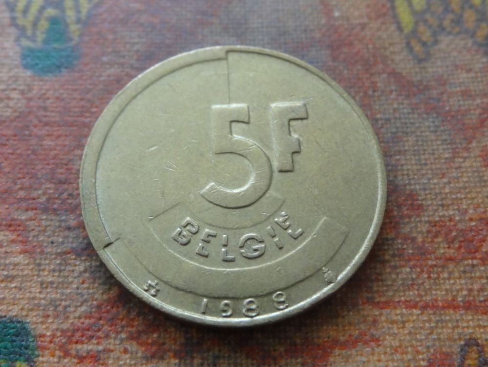 Tutti le monete: BELGIQUE  5  Francs  1988 – Usato da Romanel-sur-Lausanne venduto da Swift13