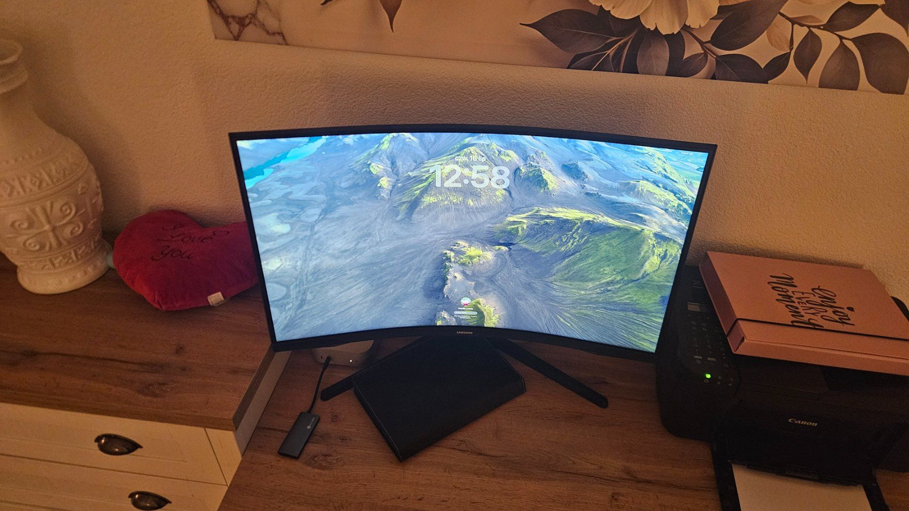 Samsung Monitore: Samsung Odyssey G5 LS32CG552EUXEN 32" – Gebraucht aus Widnau von PlayTechTown