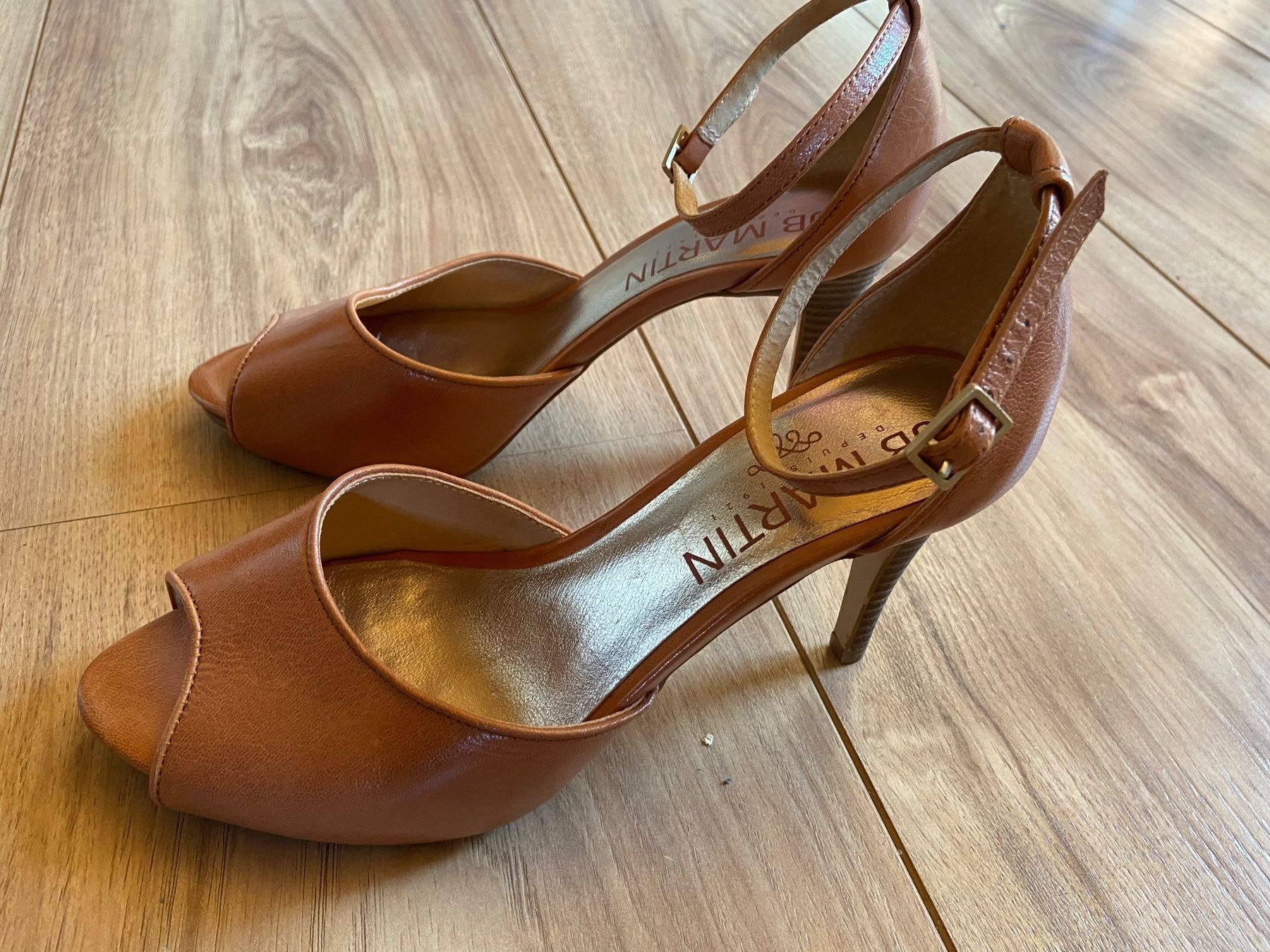 Scarpe da donna: Sandales JB Martin Paris 38 – Nuovo (secondo la descrizione) da Epalinges venduto da madeleine05 5