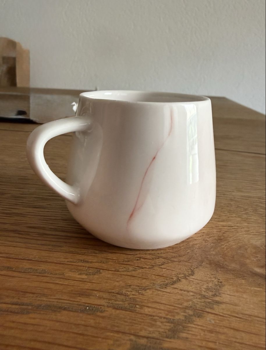 Tazze: Kaffeetassen mit pinkem Marmoreffekt  – Usato da Schöftland venduto da ajs_vvf9 3